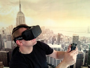 Michael Kölling mit der Oculus Rift